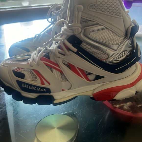Hi top Balenciaga tracks mint condition only worn once - Picture 4 of 5